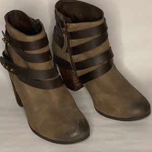 Brown multi-strap booties